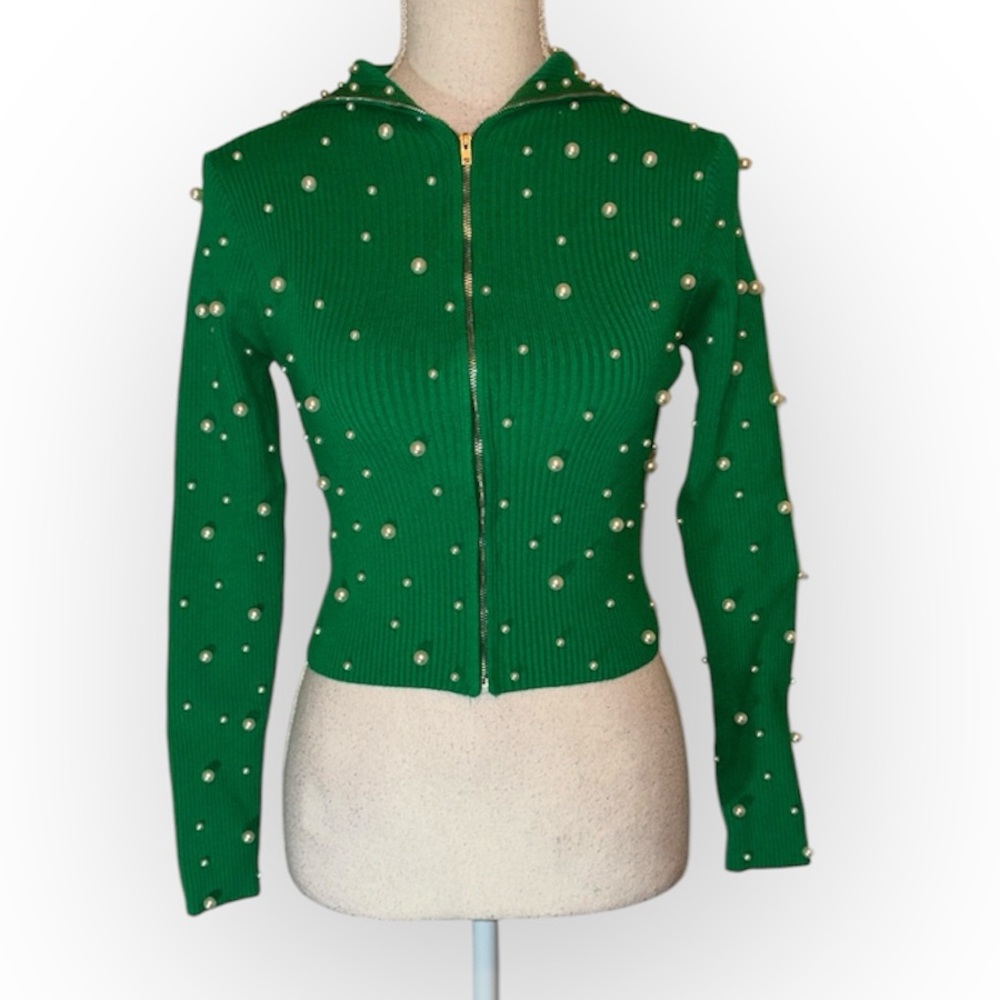 Hana Pearl zip up ribbed cropped sweater